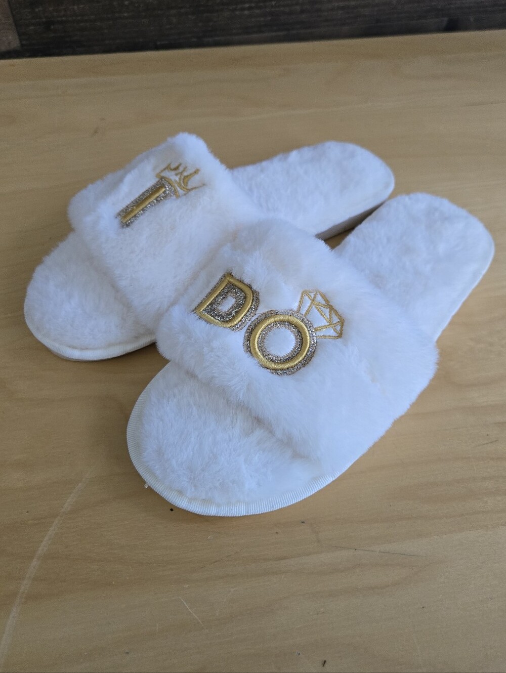 Women's Fuzzy Slippers Bride/Bridesmaid Wedding Day I Do Honeymoon Size 7.5-8.5